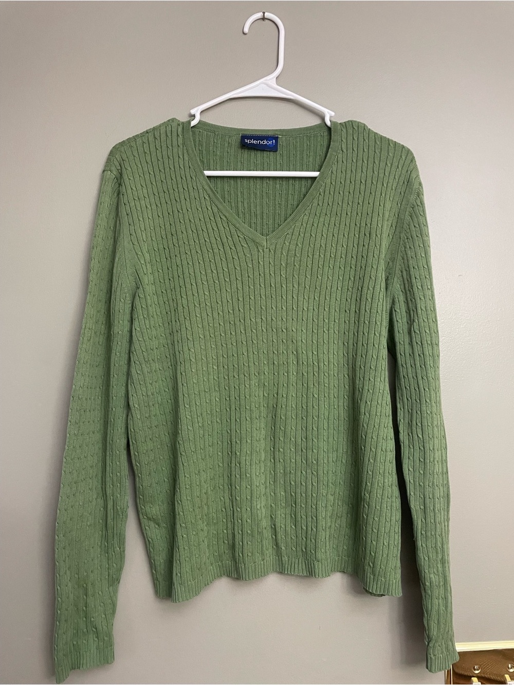 Splendor Women’s V-Neck Cable Knit Sweater Sage Green Long Sleeve Pullover